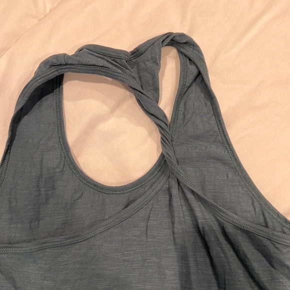 Belize Central America Teal Twisty Tank - Picture 4 of 4